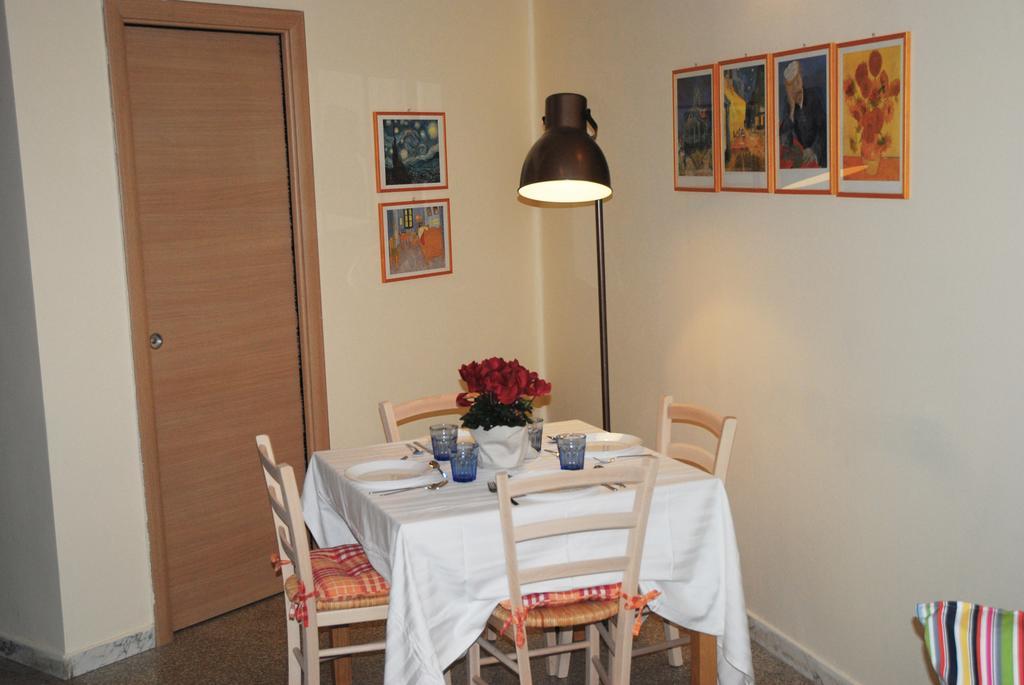 Brezzolina Apartment with parking Bitonto Buitenkant foto