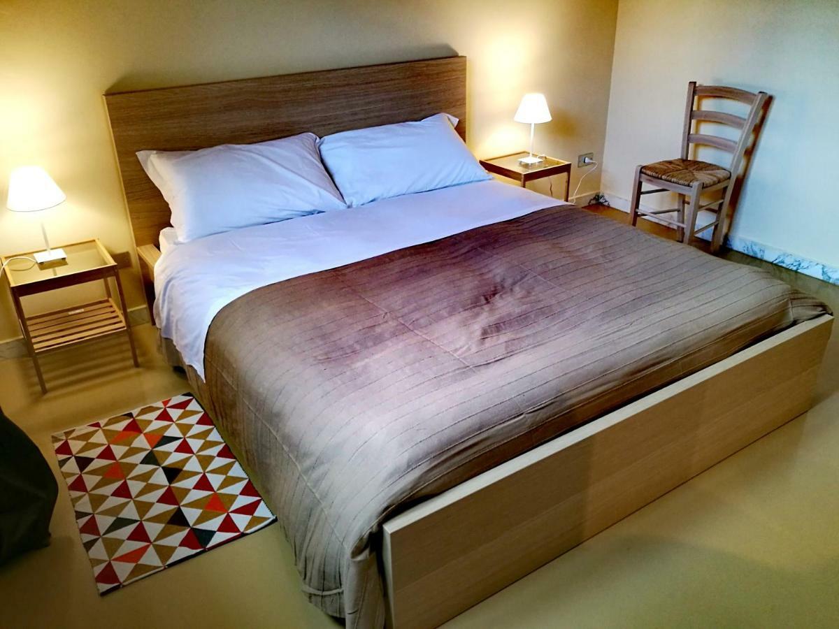Brezzolina Apartment with parking Bitonto Buitenkant foto