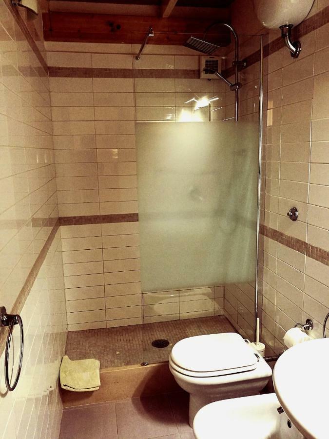 Brezzolina Apartment with parking Bitonto Buitenkant foto
